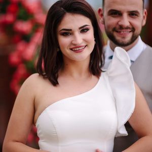 Meet your Posher, Paula